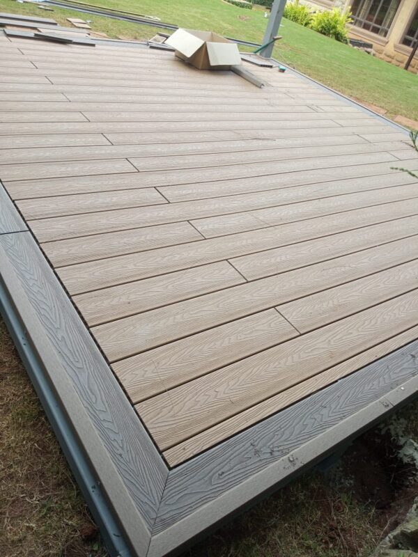 Decking - Durable and Stylish Outdoor Flooring for Your Perfect Space - Image 5